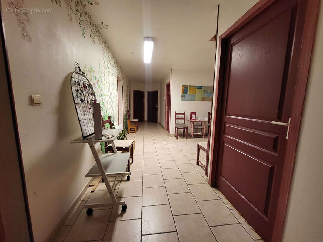 Commerce à DONNEMARIE-DONTILLY