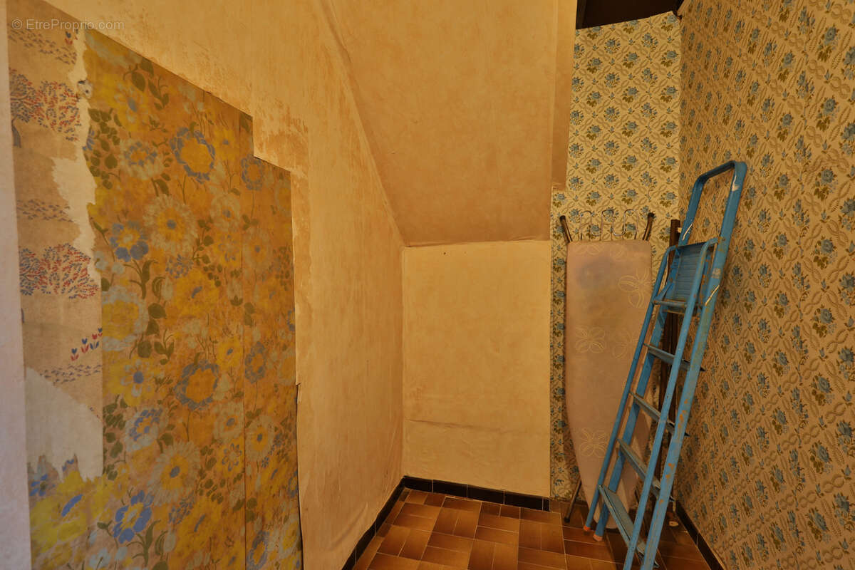 Maison à OYTIER-SAINT-OBLAS