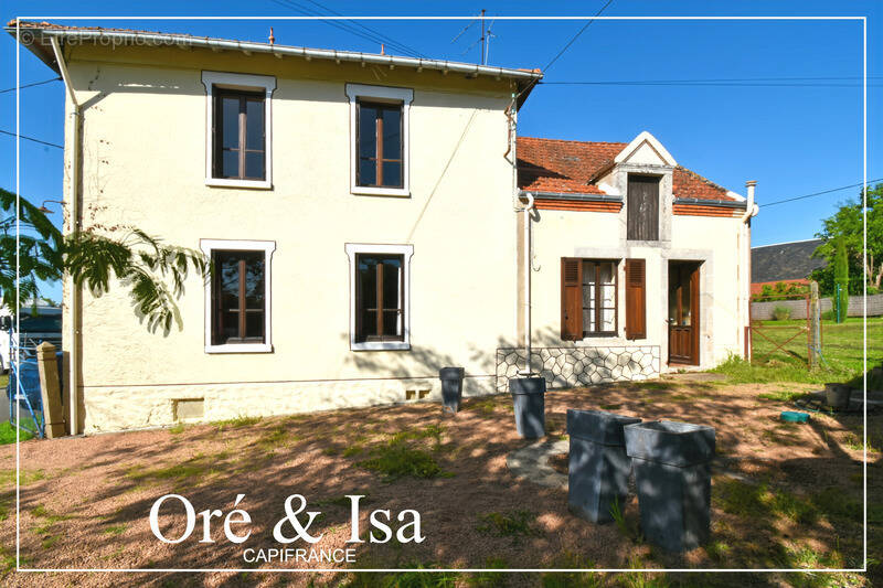 Maison à CHATEAUMEILLANT