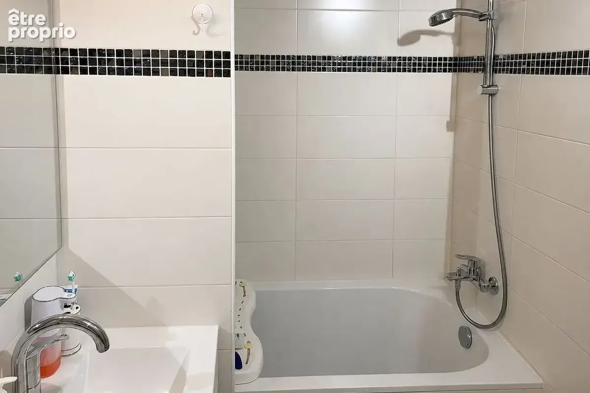 Appartement 55 m² à Creteil  - photo 4