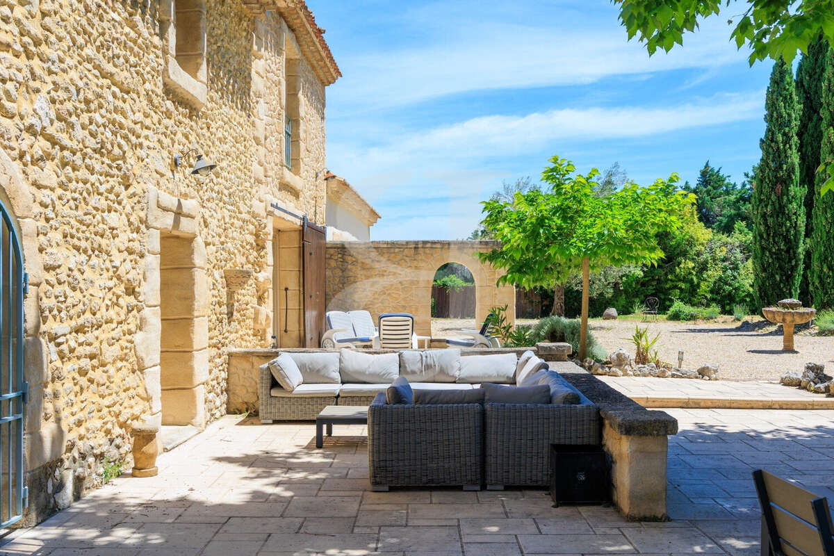 Maison à L'ISLE-SUR-LA-SORGUE