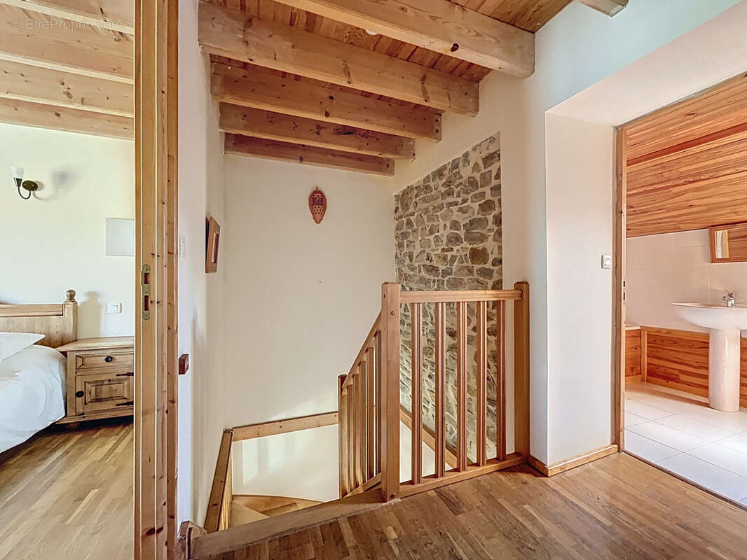 Maison à SAINT-SAUVEUR-LE-VICOMTE