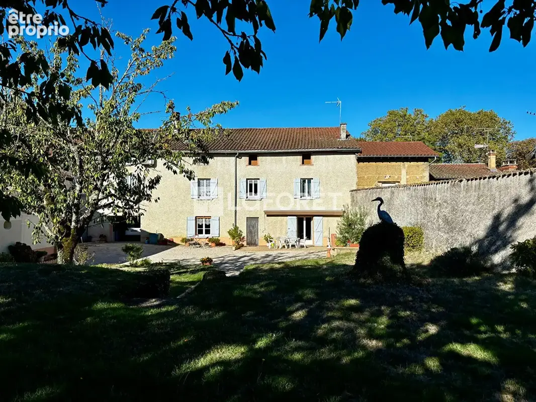 Maison à AMBERIEUX-EN-DOMBES