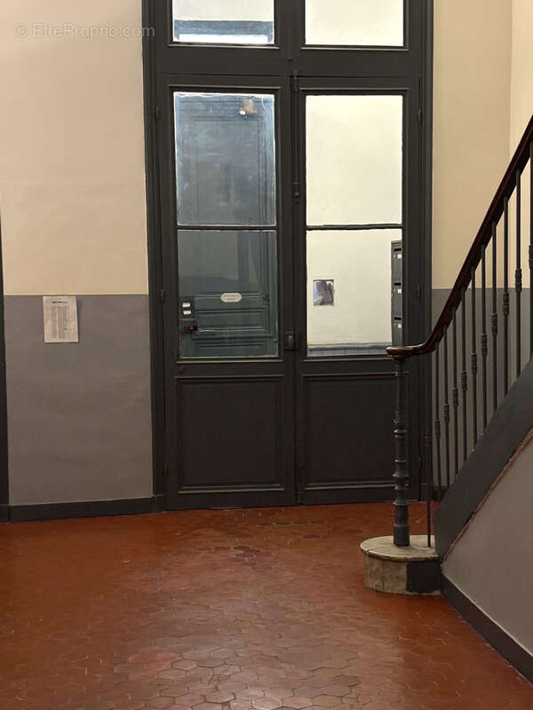 Appartement à MARSEILLE-6E