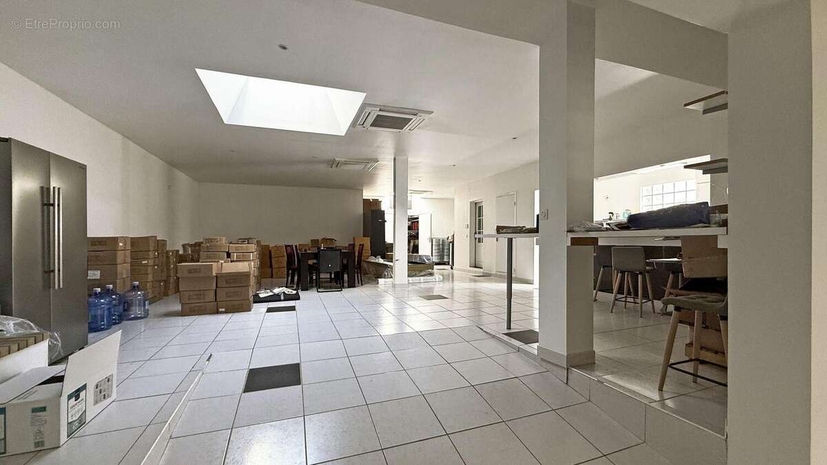 Commerce à ORMESSON-SUR-MARNE