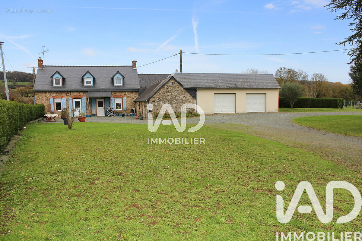 Photo 1 - Maison à ASSE-LE-BERENGER