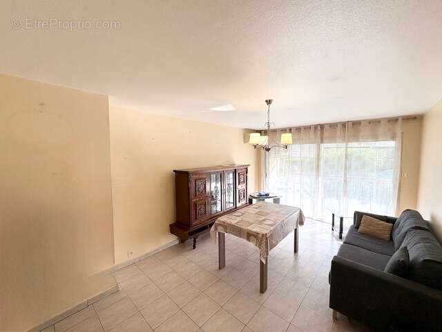 Appartement à MANDELIEU-LA-NAPOULE