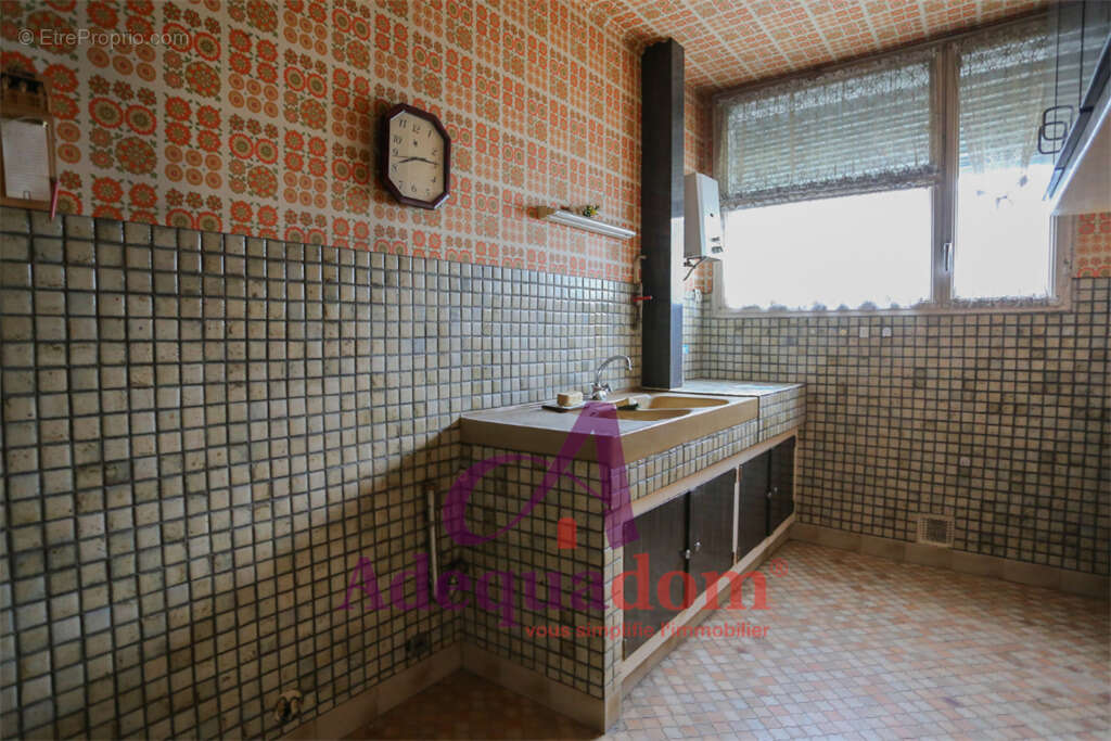 Appartement à BOIS-COLOMBES