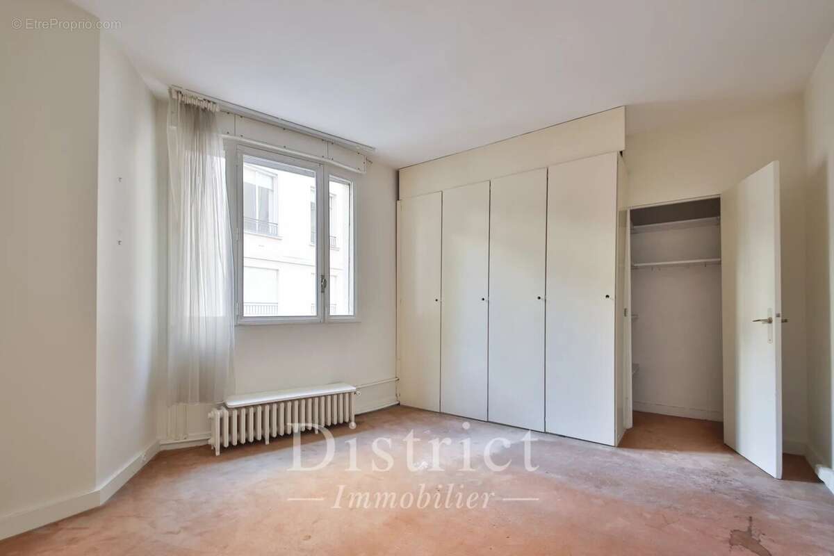 Appartement à PARIS-4E