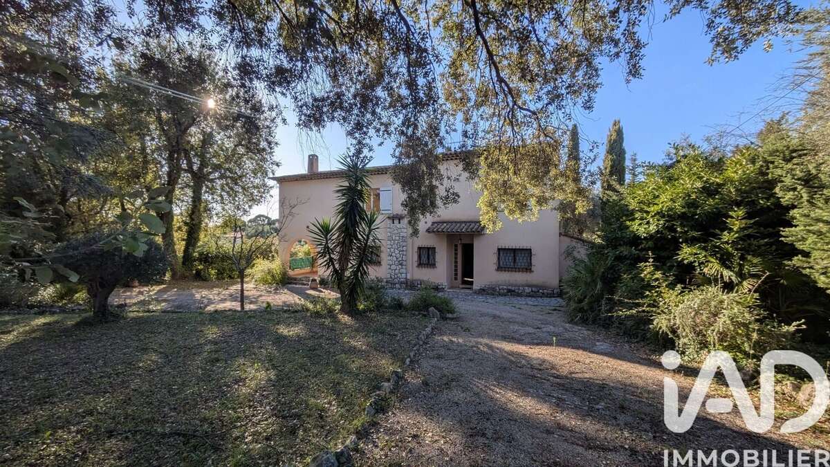 Photo 6 - Maison à LE ROURET