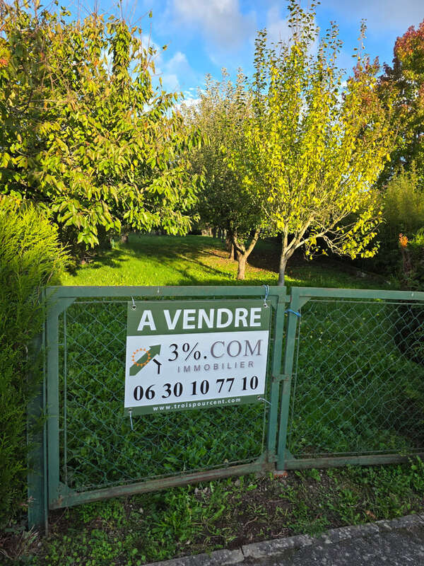 Terrain à MONT-SUR-MEURTHE