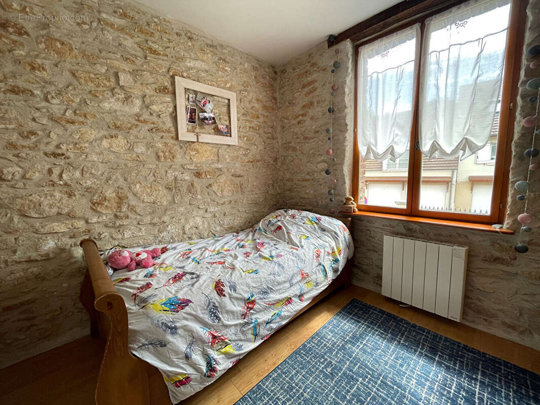 Maison à CREPY-EN-VALOIS