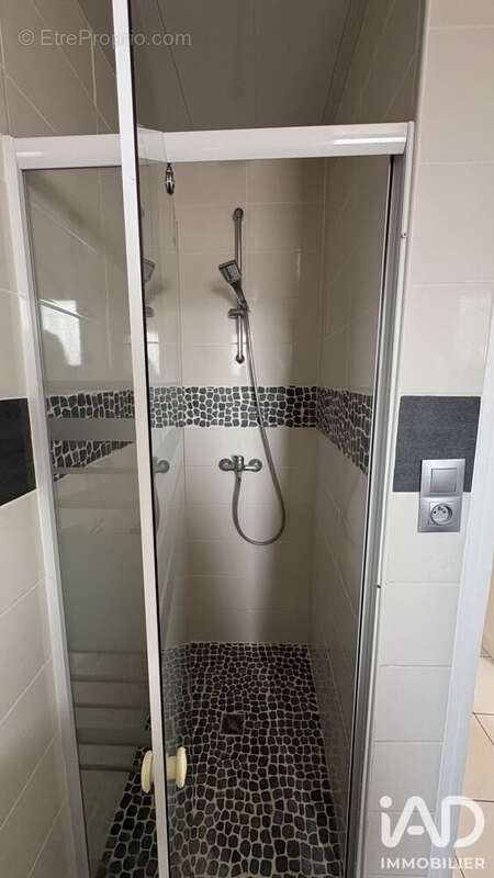Maison 102 m² à Saint-Christophe-Du-Ligneron  - photo 6