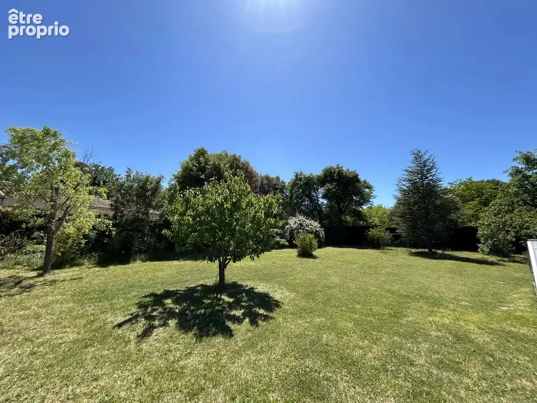 Maison 7 pièces 178 m² à vendre à Jouques (13490) - photo 4