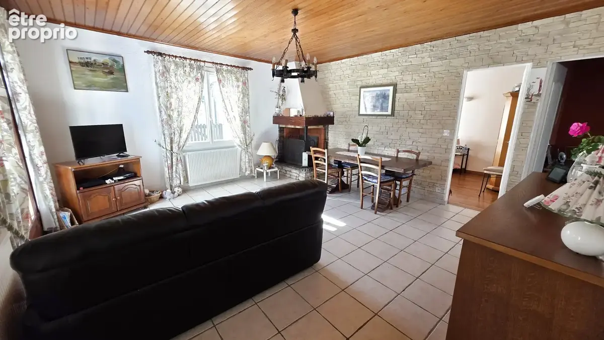 Maison 3 chambres de 99 m2 avec cour, au calme à 400 m des commerces - photo 10