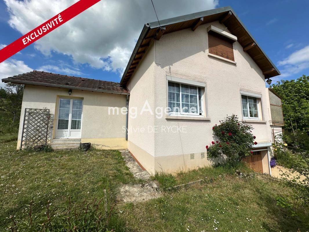 Maison à PARON