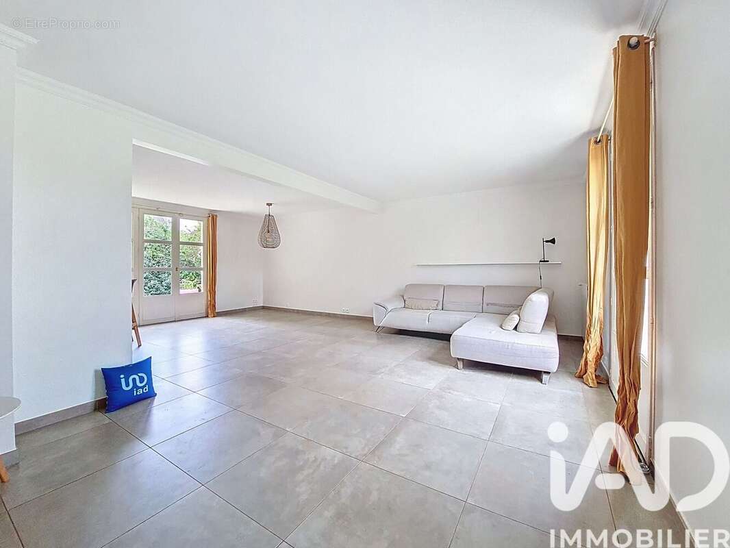 Photo 6 - Maison à OZOIR-LA-FERRIERE