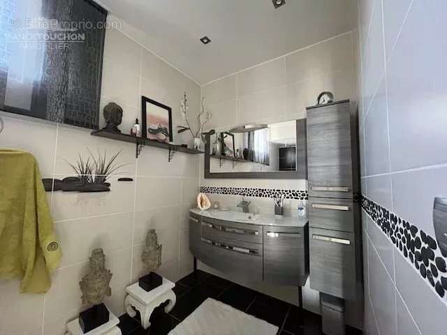 Maison à CHALETTE-SUR-LOING