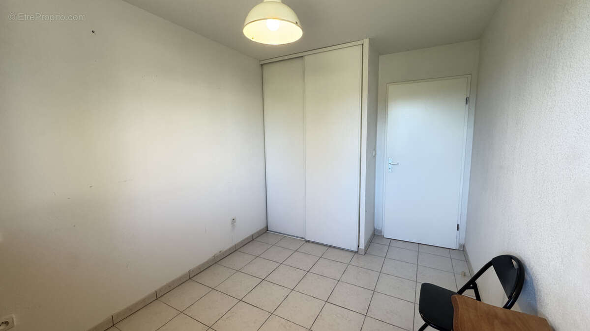 Appartement à SAINT-LAURENT-DE-LA-SALANQUE