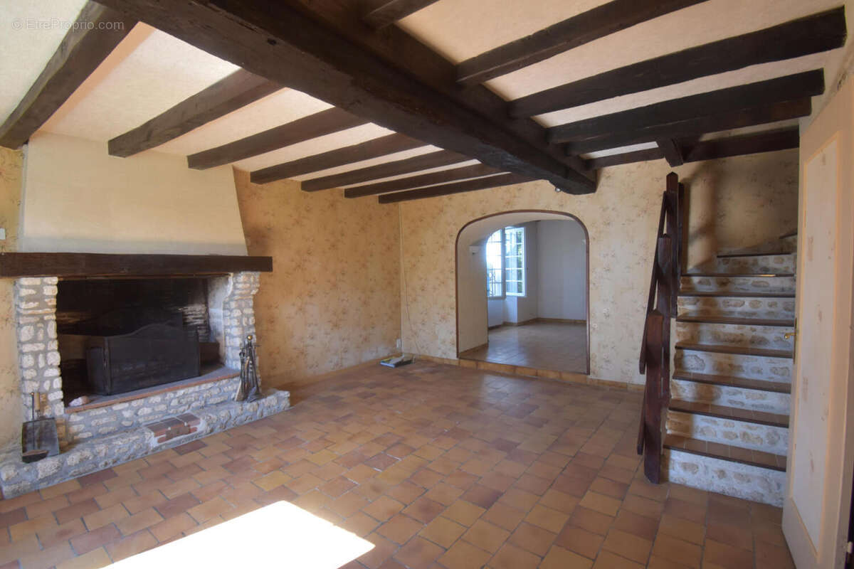 DSC_0059 - Maison à AUGE-SAINT-MEDARD