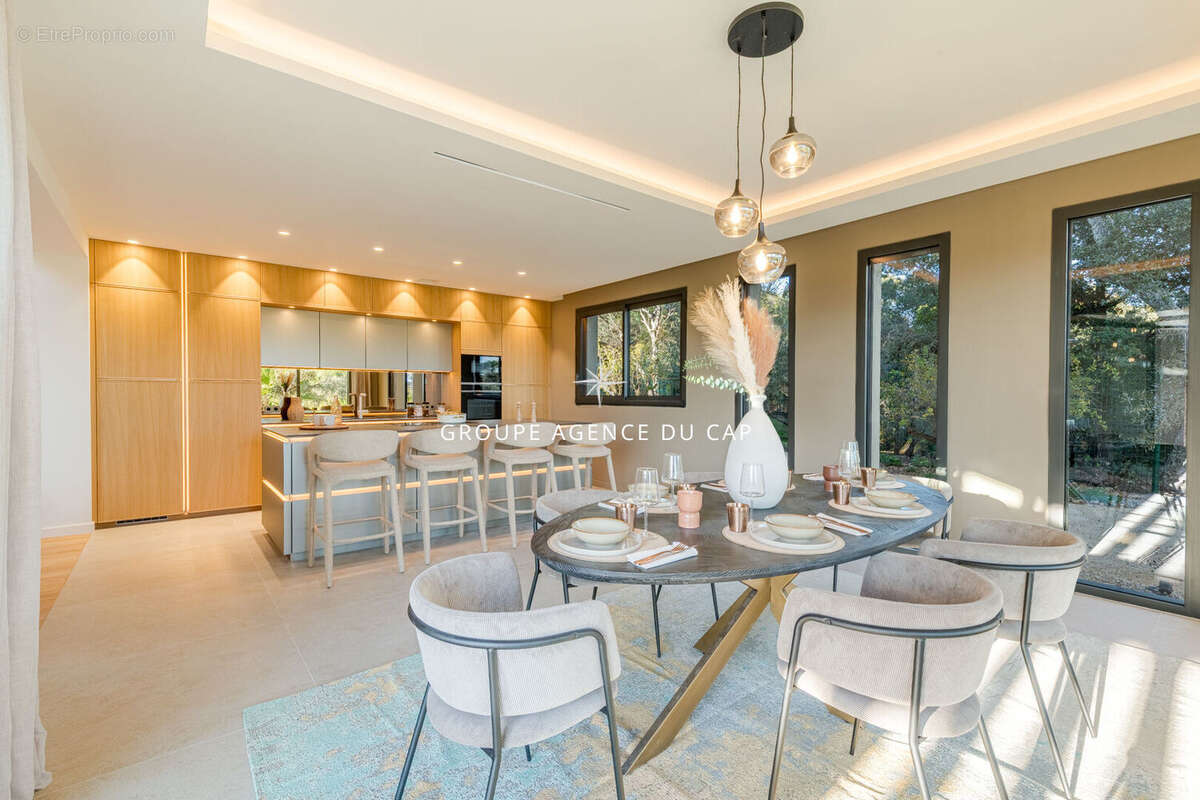 Maison à SAINT-RAPHAEL