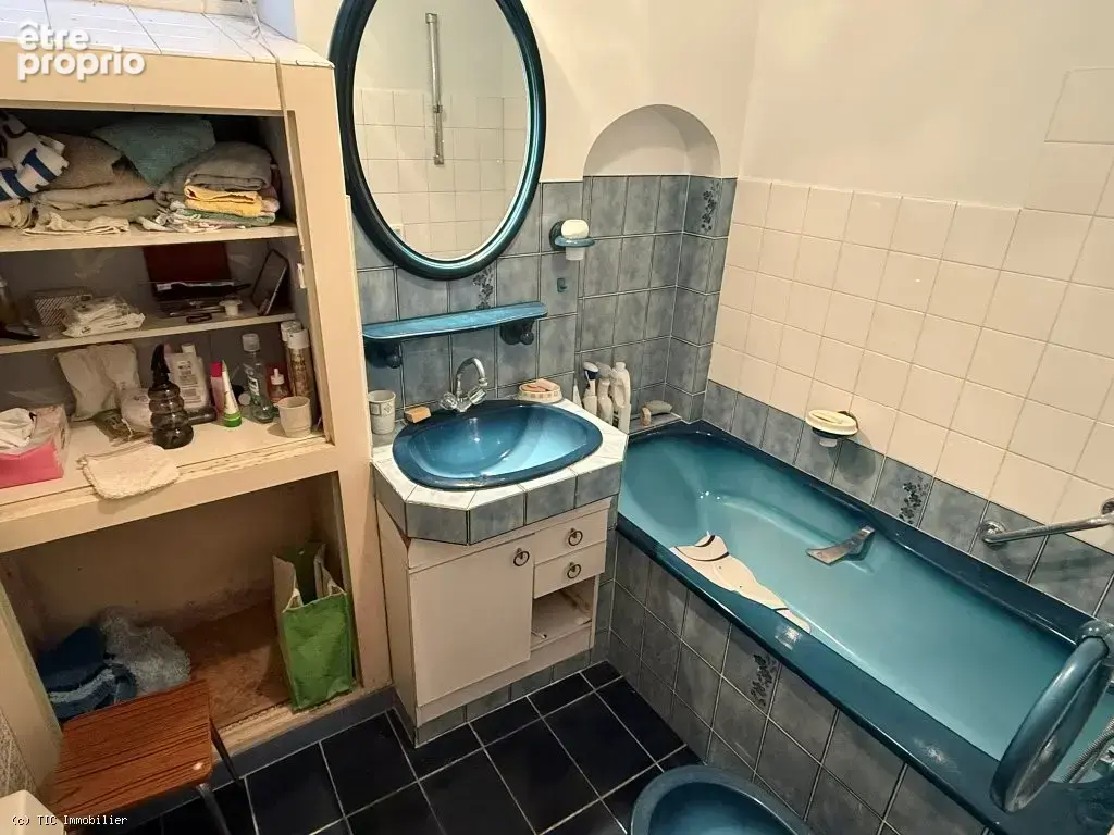 Maison Spacieuse Avec 5 Chambres et Dépendances - photo 12