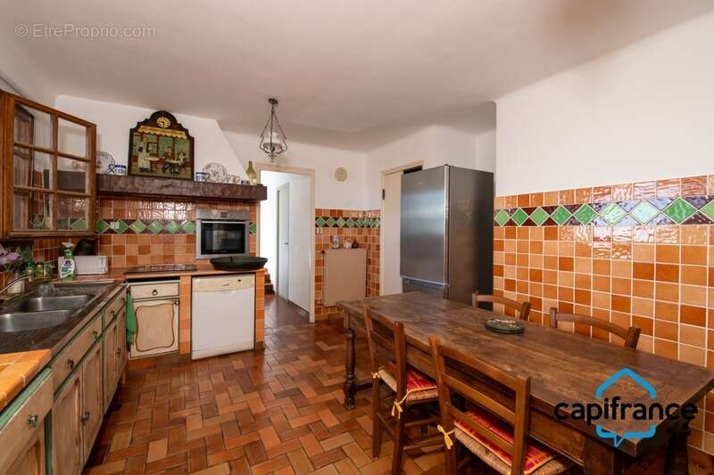 Maison à LA VALETTE-DU-VAR