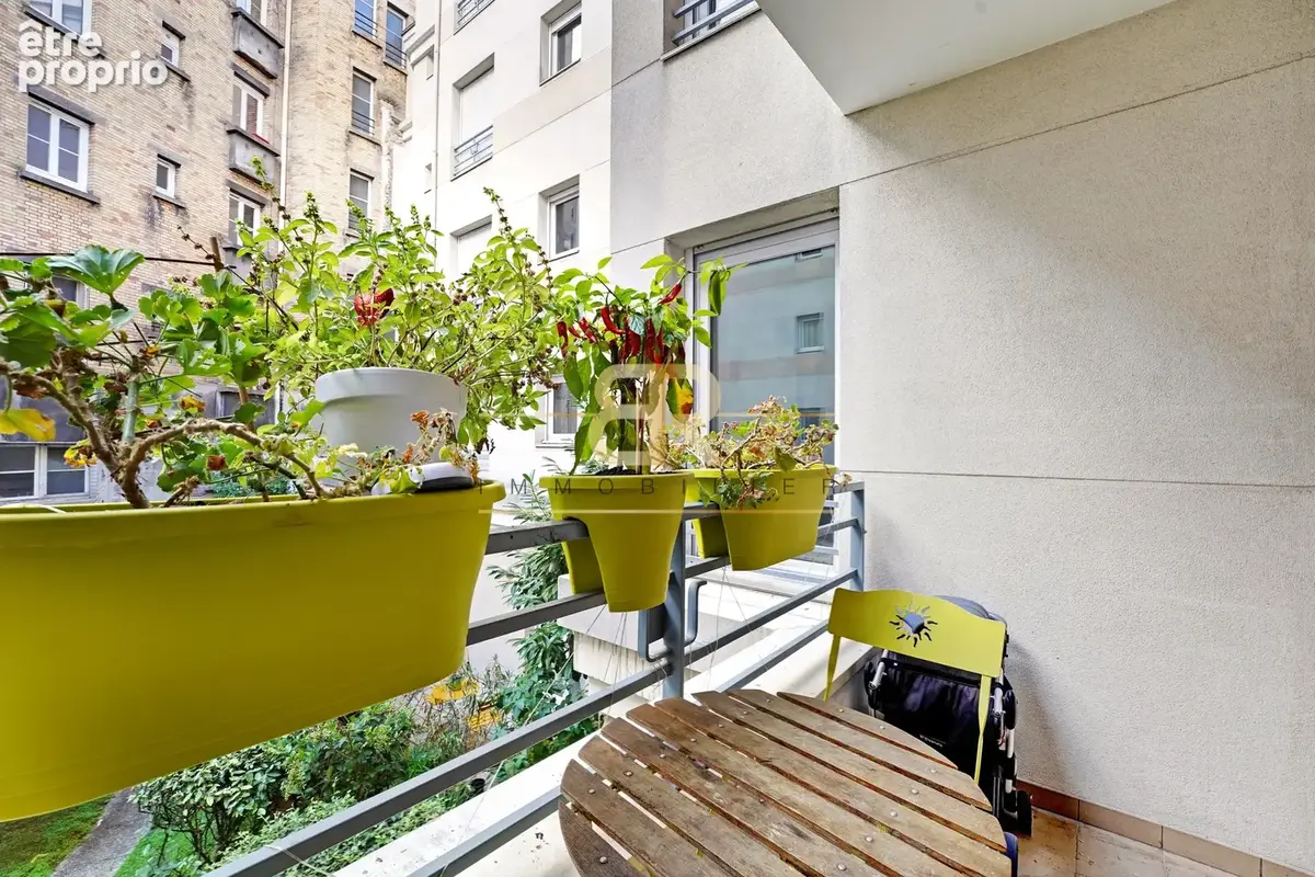 Magnifique appartement familial de 88m2 avec 3 chambres et 2 balcons - Calme - photo 12