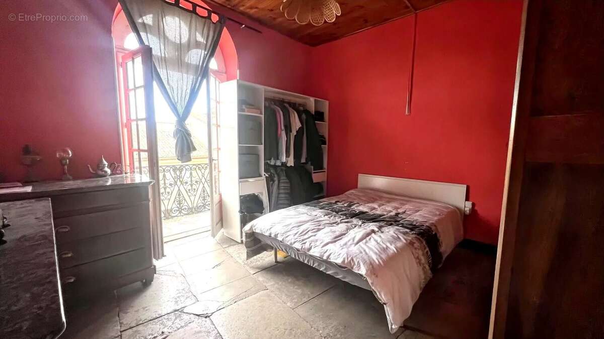 Appartement à LANGLADE