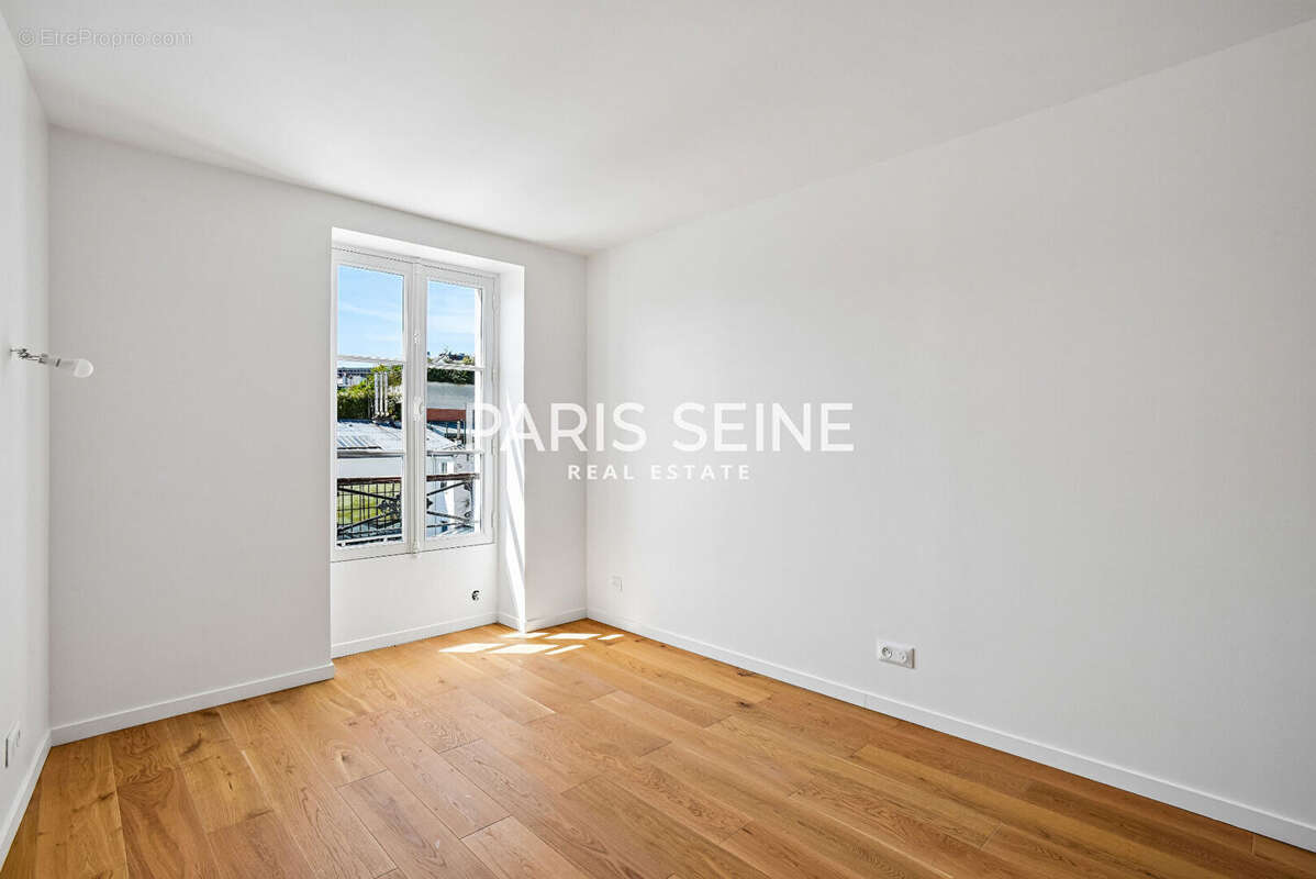 Appartement à PARIS-6E