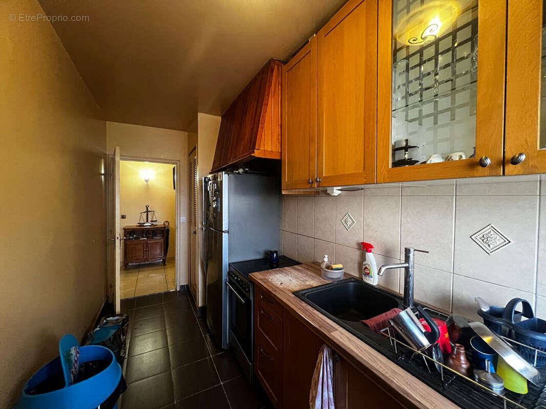 Appartement à FONTENAY-SOUS-BOIS