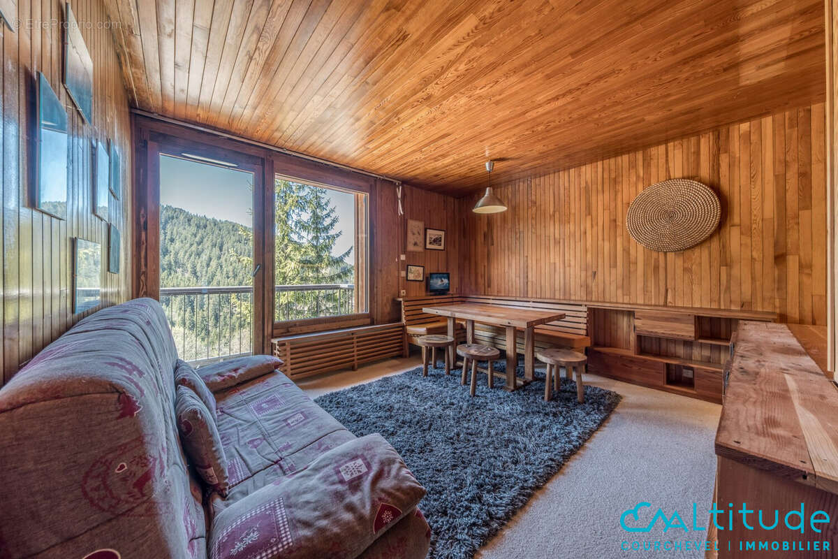 Appartement à LA PERRIERE