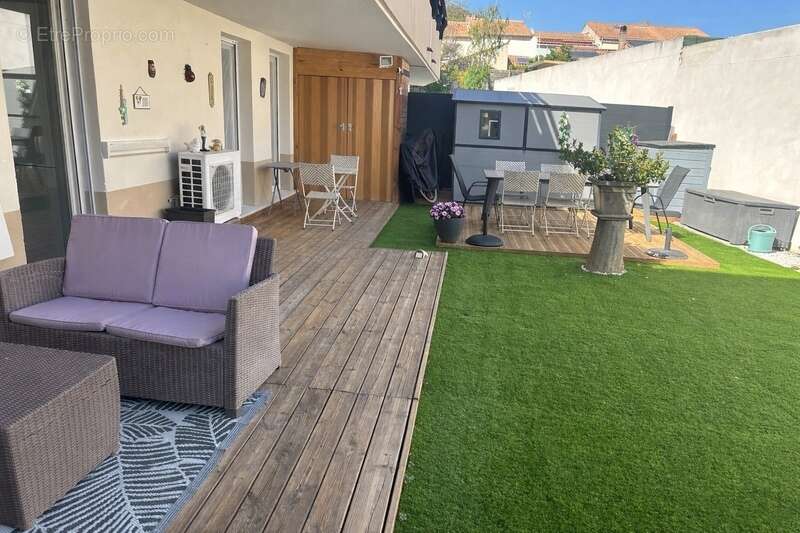 Appartement à SIX-FOURS-LES-PLAGES