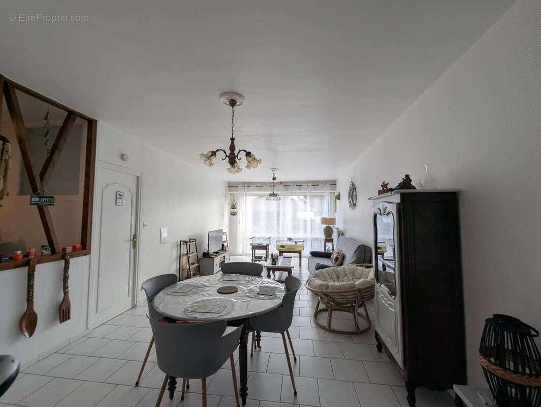 Photo 6 - Appartement à BEAUVAIS