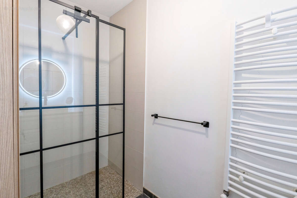 Appartement à MONTBONNOT-SAINT-MARTIN