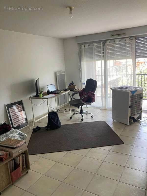 Appartement à FONBEAUZARD