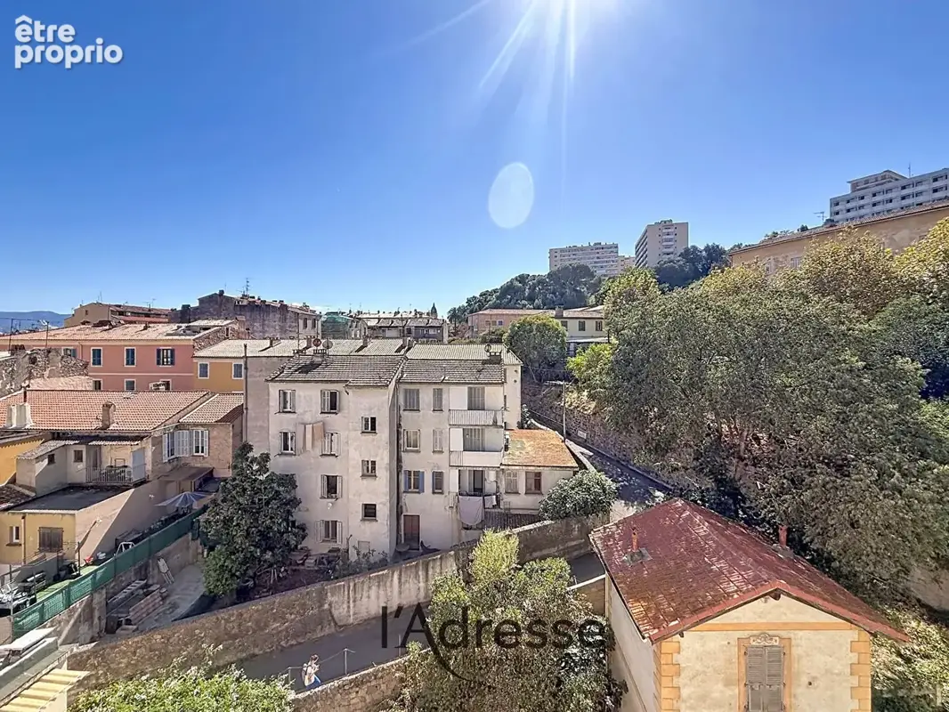 Appartement AJACCIO - CENTRE VILLE - Grand Appartement 6 pièces - 155 m² -  DERNIER ÉTAGE - ASCENCEUR - photo 14