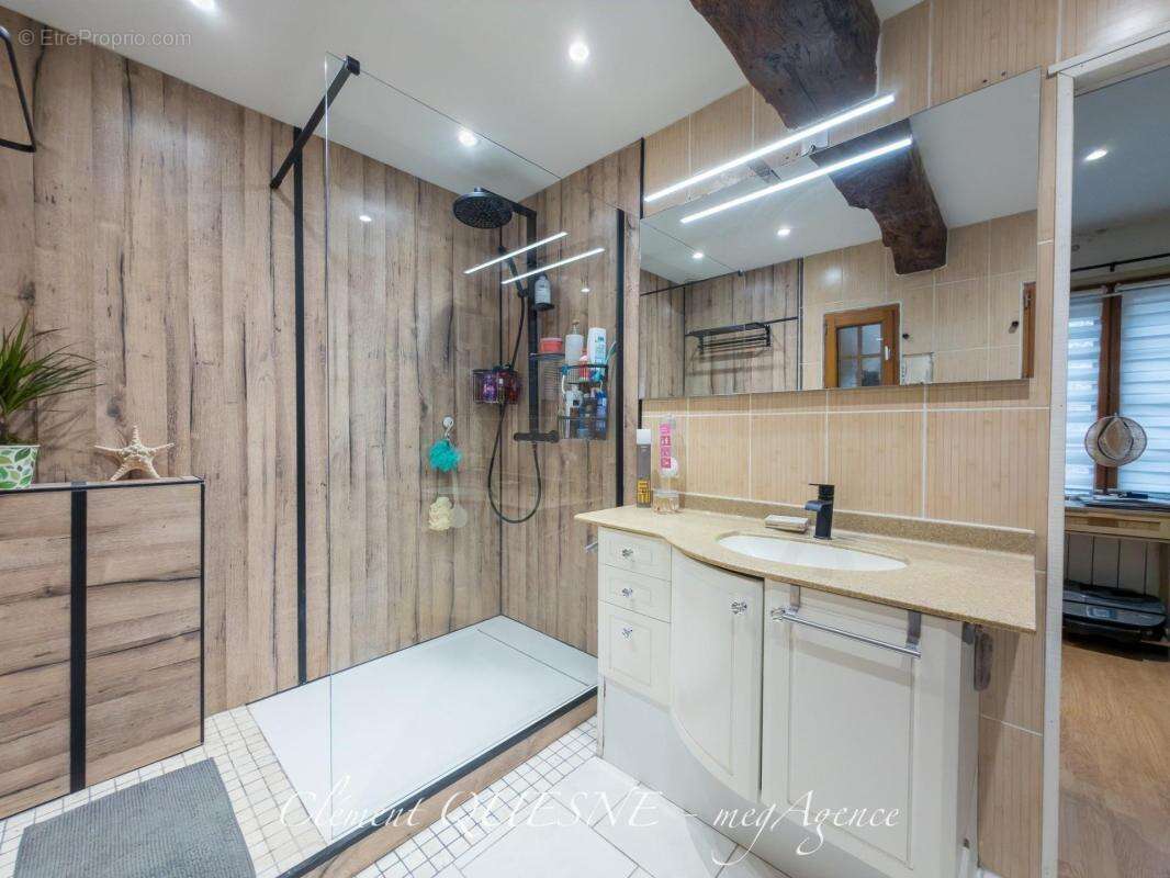 Maison à HAUTOT-SUR-MER