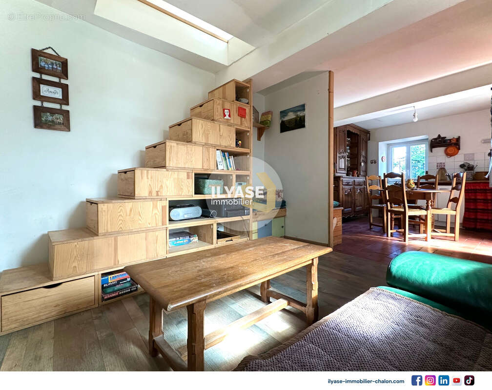Maison à BUXY