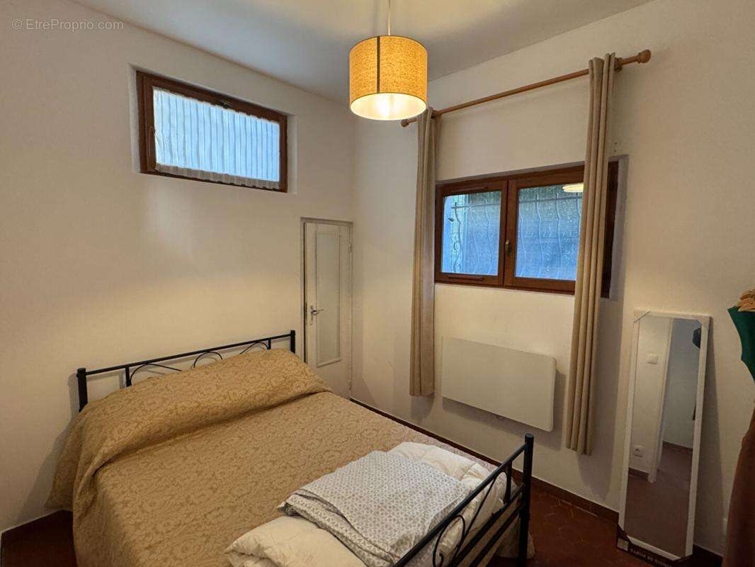 Idéal Investisseur Maison Vence  2 logements 5 pièce(s) 95 m2 pouvant être réunis - photo 5