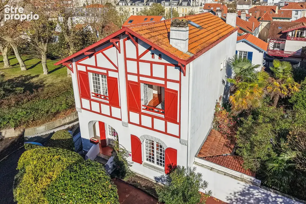 Biarritz, élégante maison ce caractère de 189 m² - photo 8