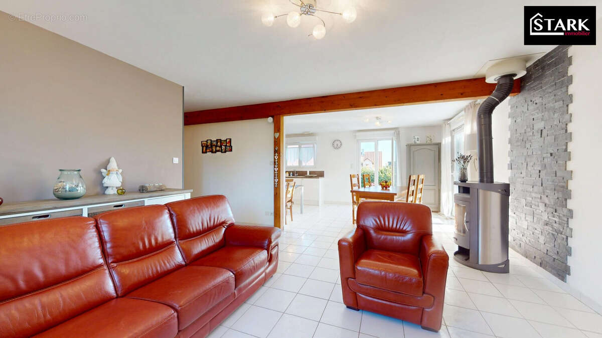 Maison à BESSONCOURT