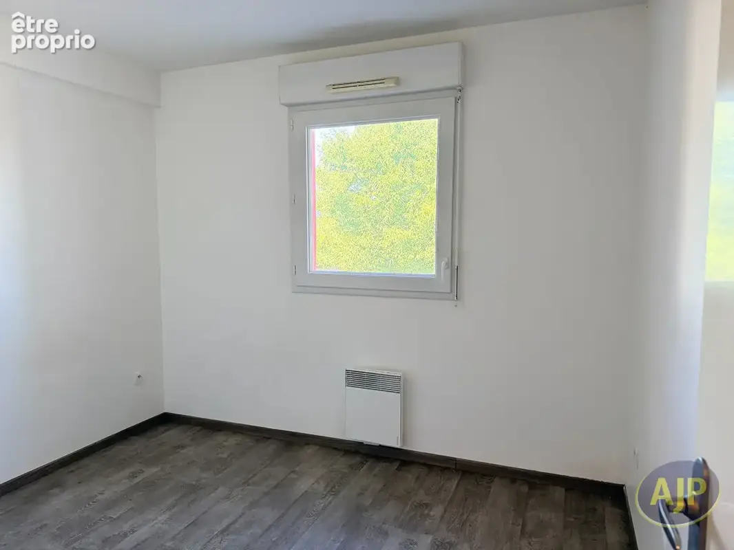 Appartement t3  garage et terrasse coueron - photo 8