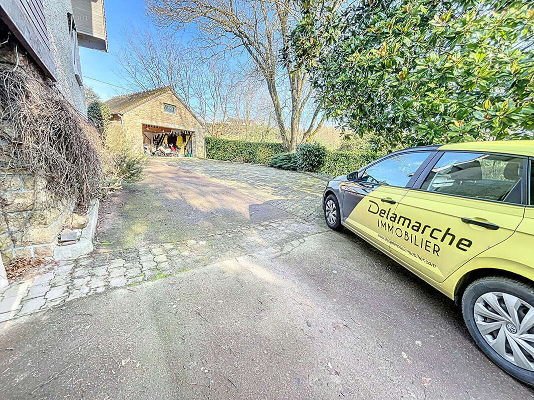 Maison de 9 pièces à Avranches (50300) à 2,5 kms du centre ville et 3 kms des grandes surfaces - photo 15