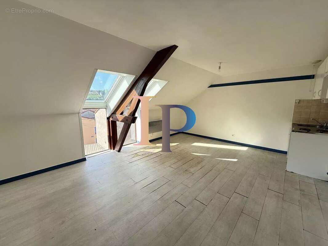 Appartement à CHAUFFAILLES
