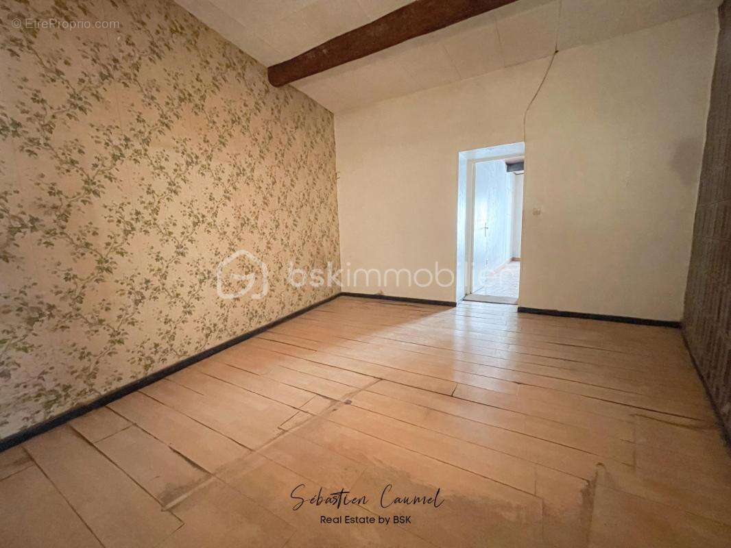 Maison de village à rénover env. 65 m² · Garage voûté + greniers · Cournonterral 34660 - photo 12