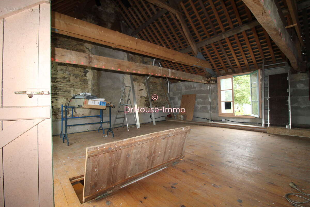 Maison à SAINTE-ANNE-SUR-BRIVET