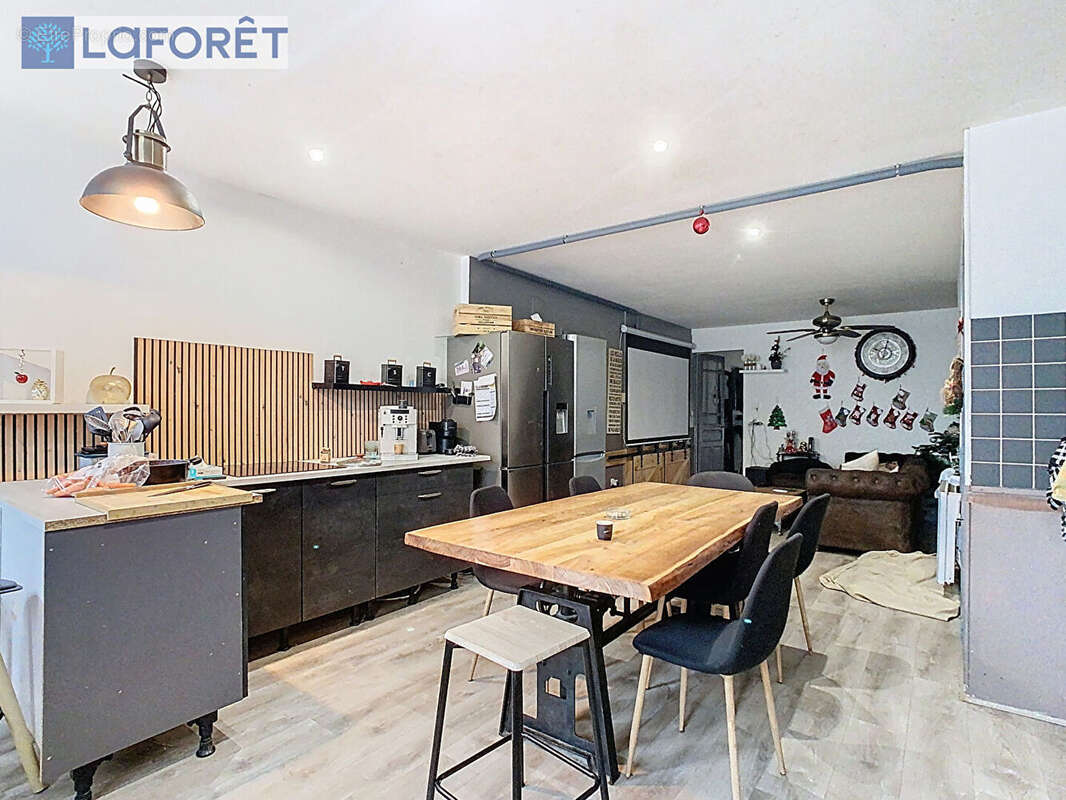 Maison à DAMMARTIN-SUR-MEUSE