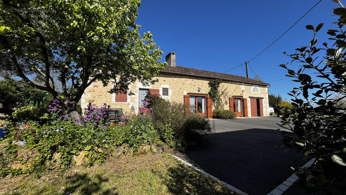 Maison à VILLAMBLARD
