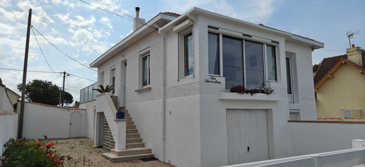 Villa à acheter 493500 € à Saint-Michel-Chef-Chef - photo 3